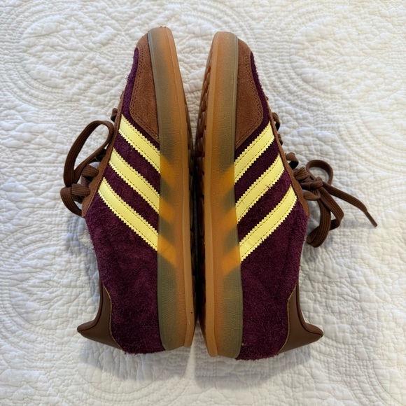 adidas Gazelle Indoor Maroon Almost Yellow - Picture 3 of 9